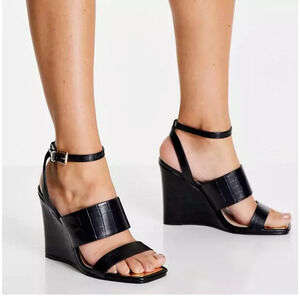 River Island Womens Black Wide Fit Triple Strap Wedges Size 10 / EU41